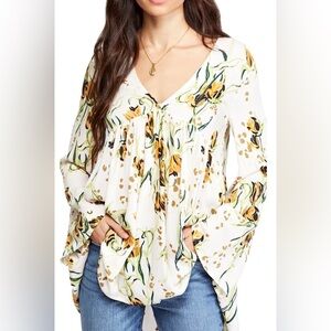 Free People Bella‎ Tunic Top Ivory Floral Boho Bell Sleeve Babydoll